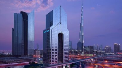Dusit Thani Hotel*****