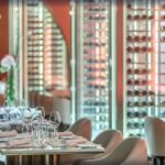 En av tre matsalar på Five Palm Jumeira Beach Htl