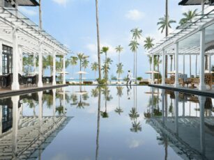 Sanchaya Hotel vid Bintans strand i Indonesien