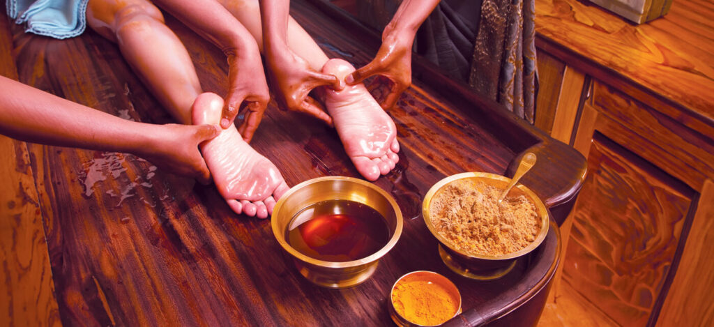 Sevärdheter och ayurveda: Traditionell ayurvedisk fotmassage