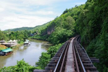 River Kwai lokal upplevelse